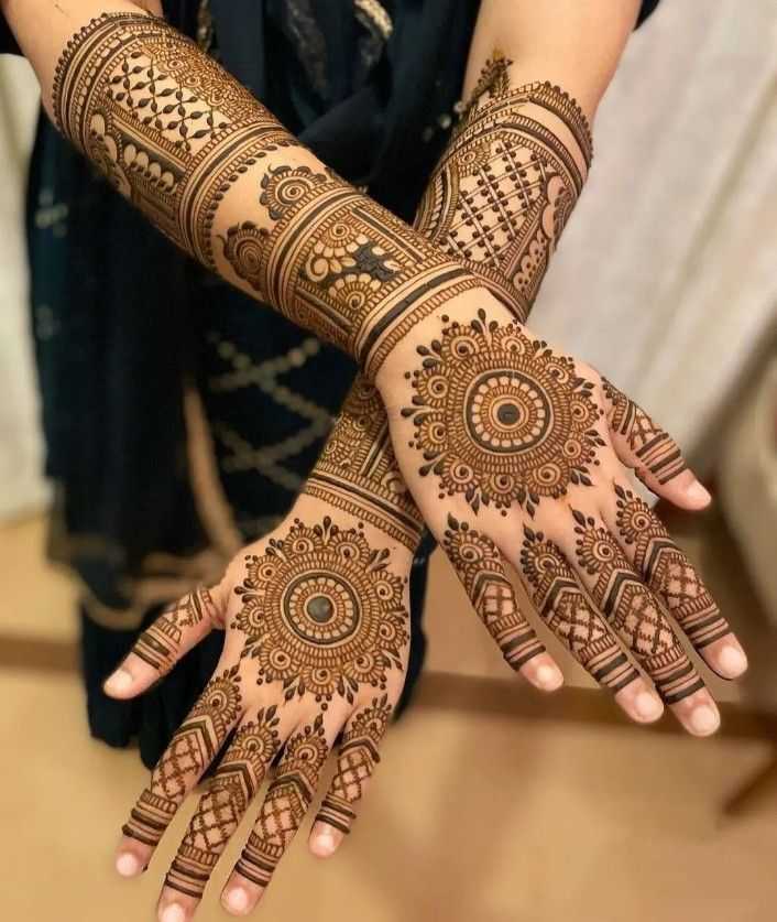 Mehndi Design Photos