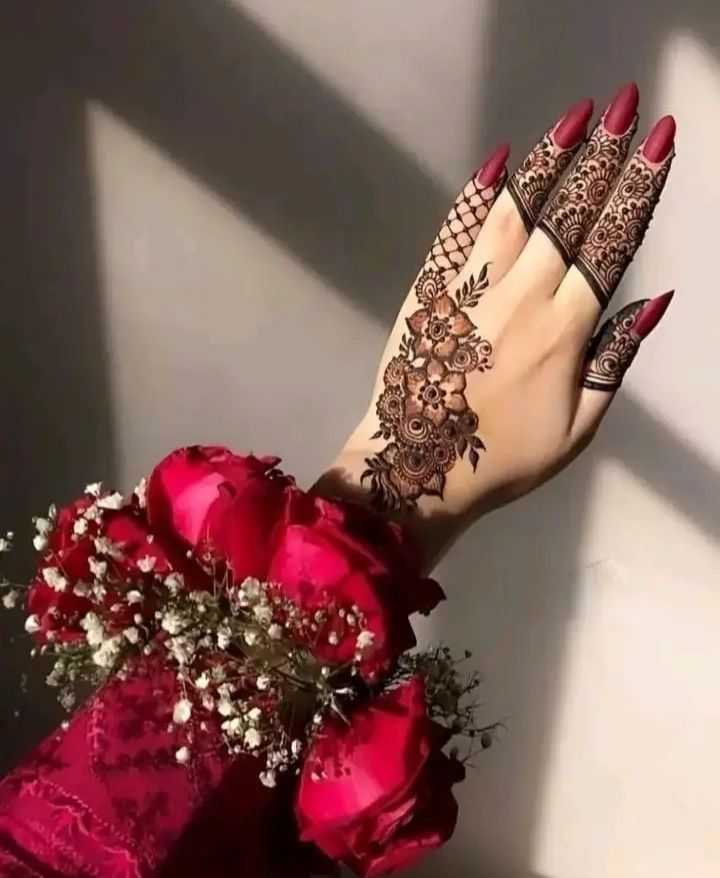 Mehndi Design Photos