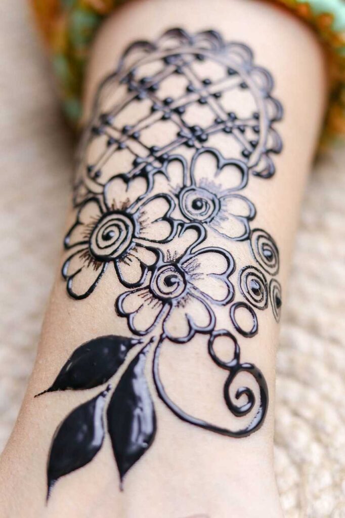 Mehndi Design Photos