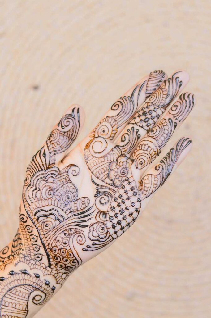 Mehndi Design Photos