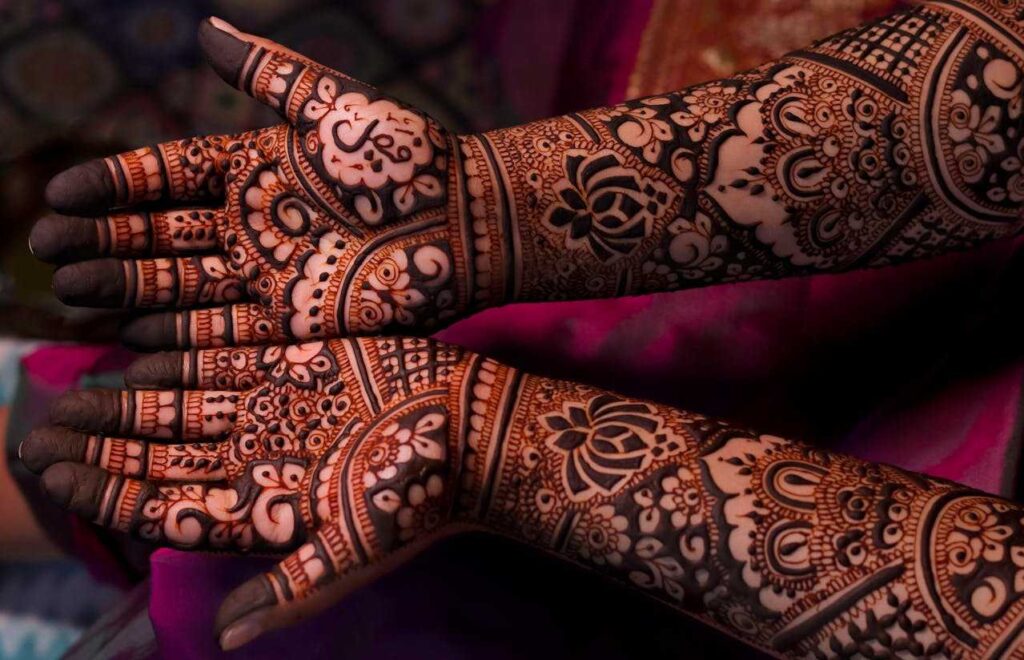 Mehndi Design Photos