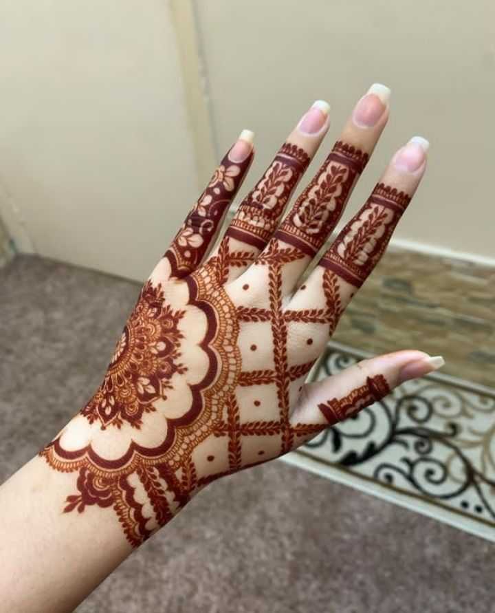 Mehndi Design Photos