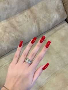 Red nails