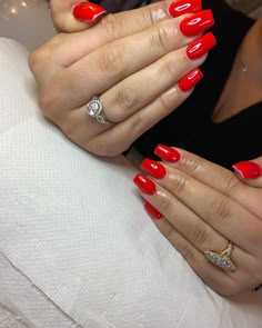 Red nails
