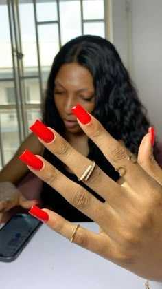 Red nails